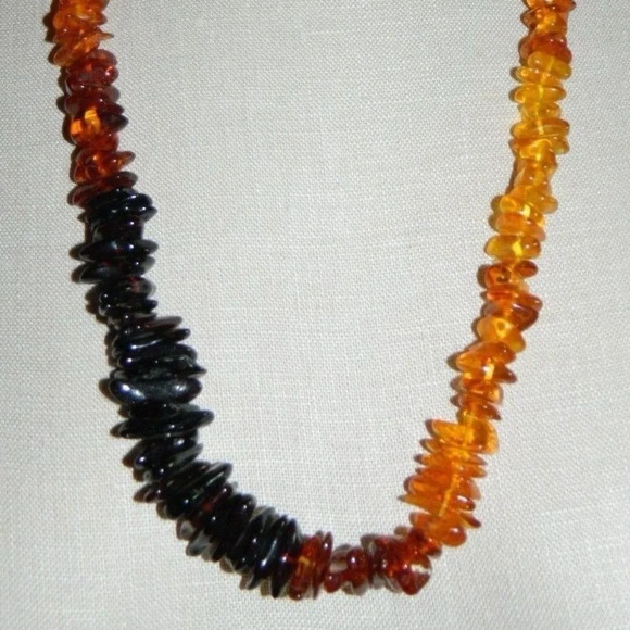Baltic Amber Necklace - Picture 1 of 5